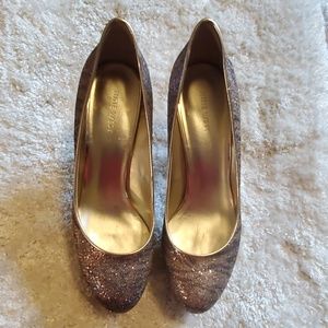 Nine West Mendoza Gold Pumps